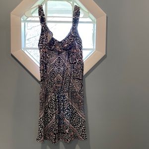 White House black market top